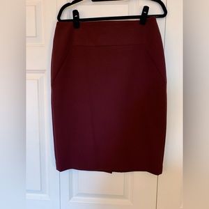 NWT Ann Taylor size 12 eggplant pencil skirt